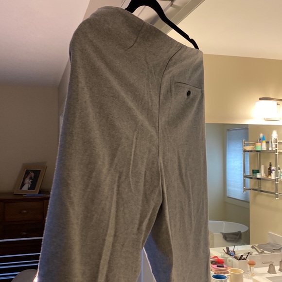 Beautiful Wilfred Ankle length Wool Dress Pants - Picture 2 of 3